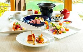 ホテル 敷島定山渓別邸  4*
